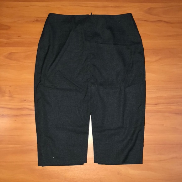 Banana Republic Dresses & Skirts - Banana Republic Pencil Skirt